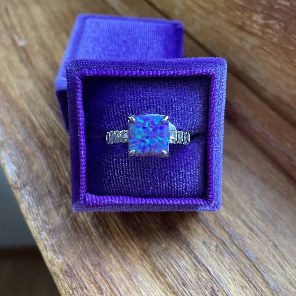 February bomb party ring